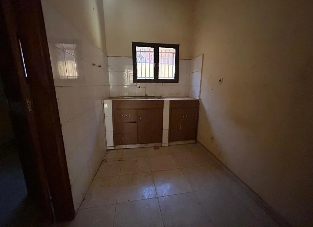Maison individuelle à vendre à Sebenicoro, Cayenne – 5 pièces, terrasse et garage 
