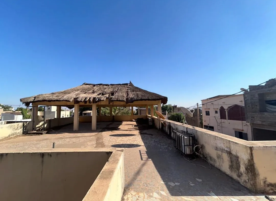 Maison individuelle à vendre à Sebenicoro, Cayenne – 5 pièces, terrasse et garage 