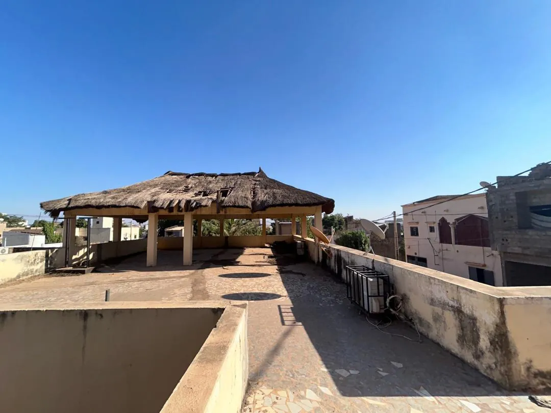 Maison individuelle à vendre à Sebenicoro, Cayenne – 5 pièces, terrasse et garage 