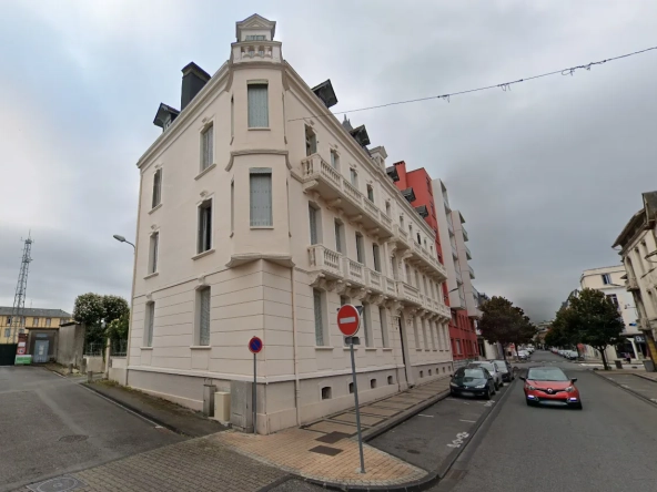 Appartement à vendre de 127m² dans la rue Bertrand Barrère à Tarbes