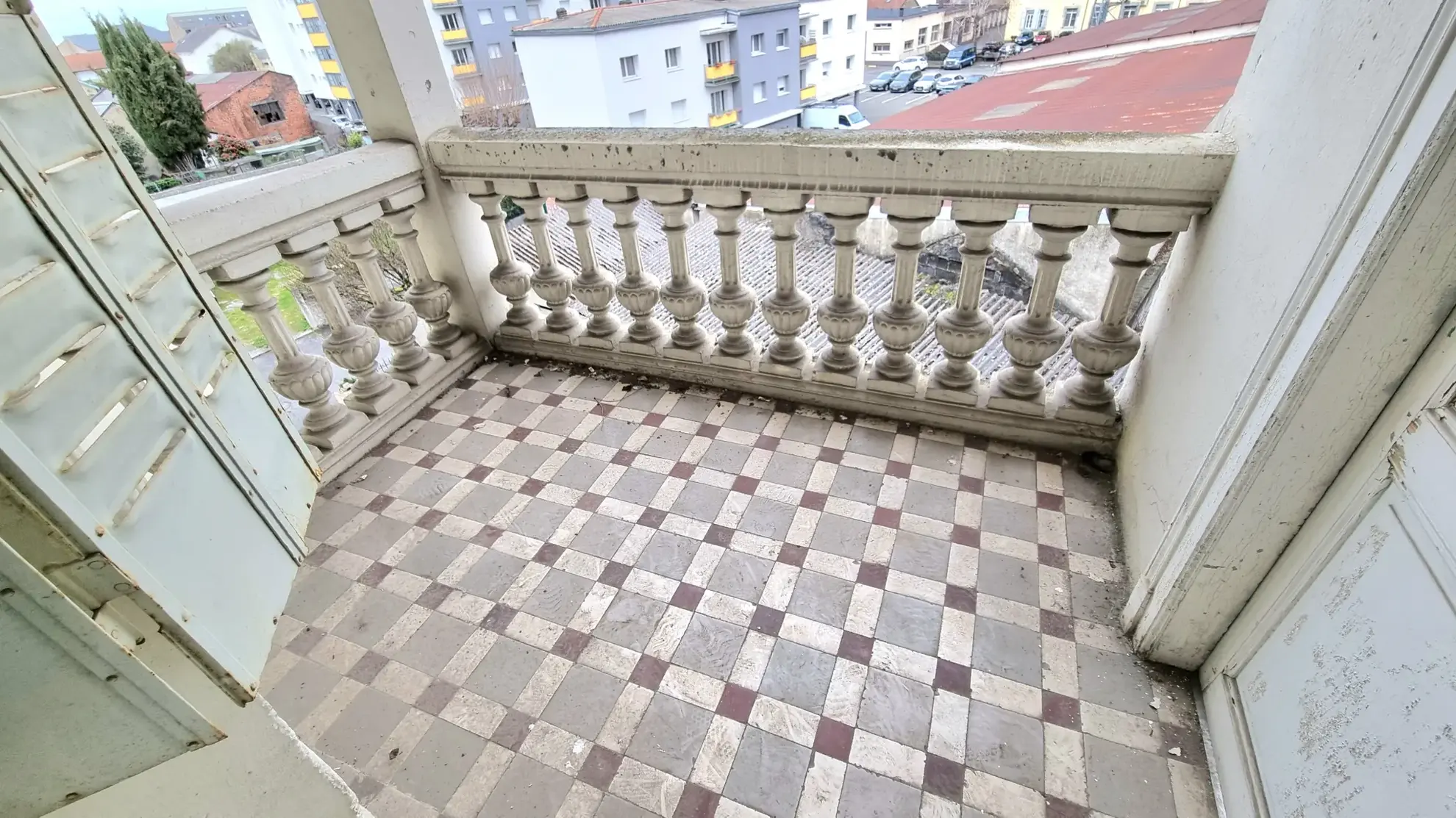 Appartement à vendre de 127m² dans la rue Bertrand Barrère à Tarbes 