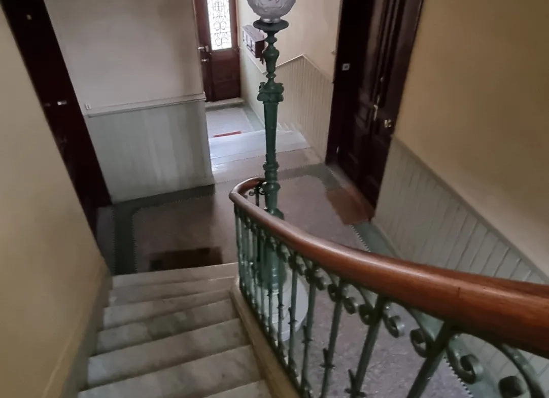 Appartement à vendre de 127m² dans la rue Bertrand Barrère à Tarbes 