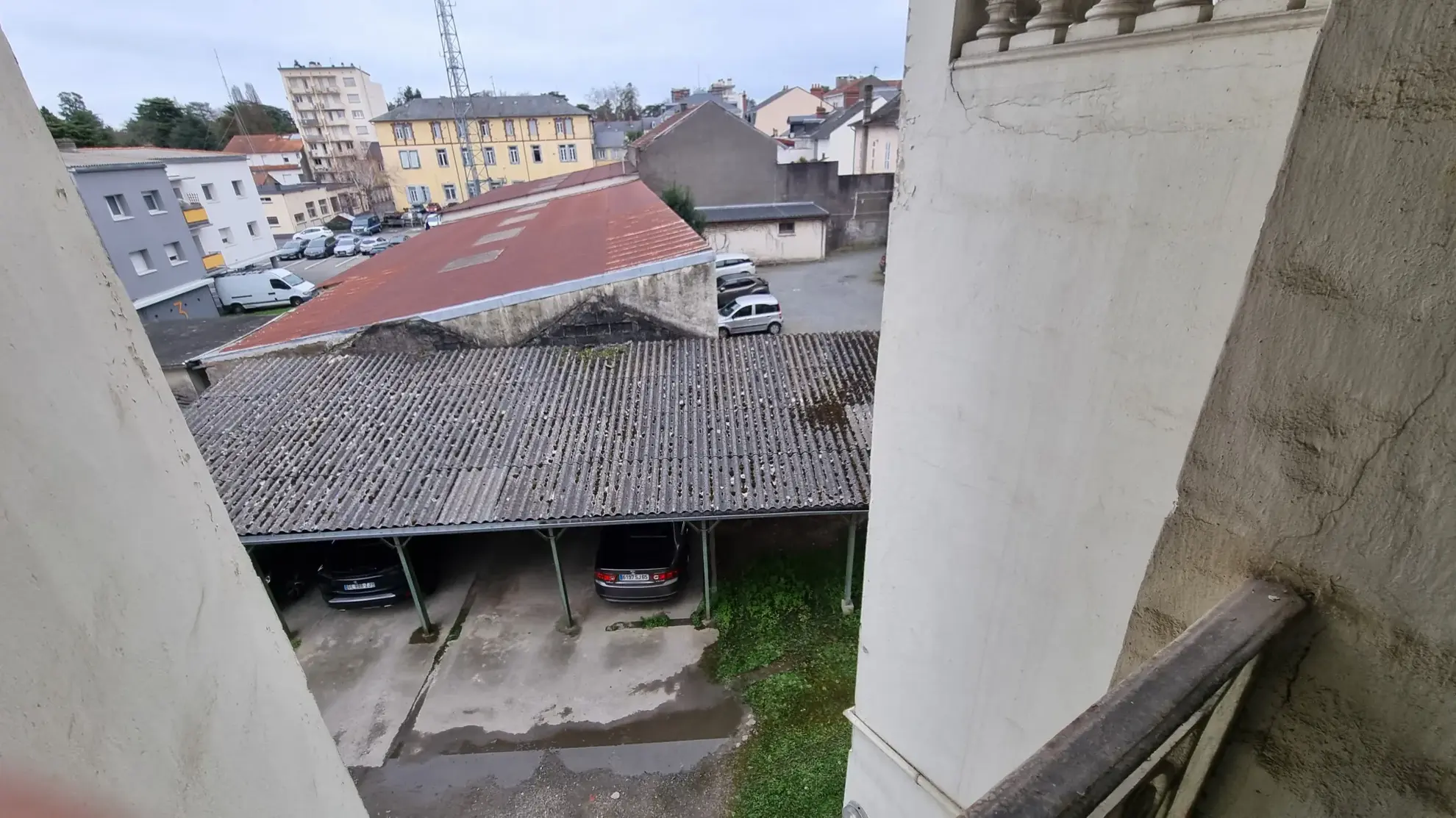 Appartement à vendre de 127m² dans la rue Bertrand Barrère à Tarbes 