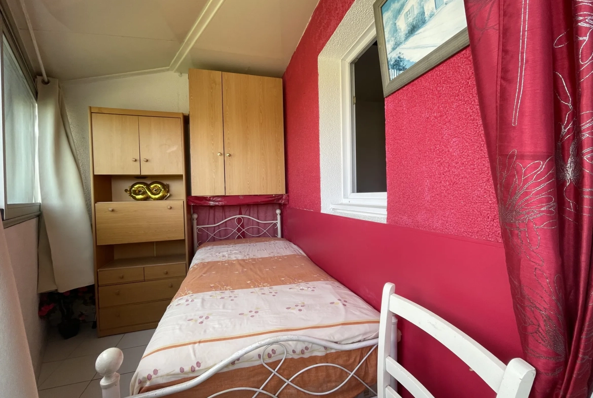 Appartement lumineux avec vue port au Cap d'Agde - 35 m² avec parking et piscine 