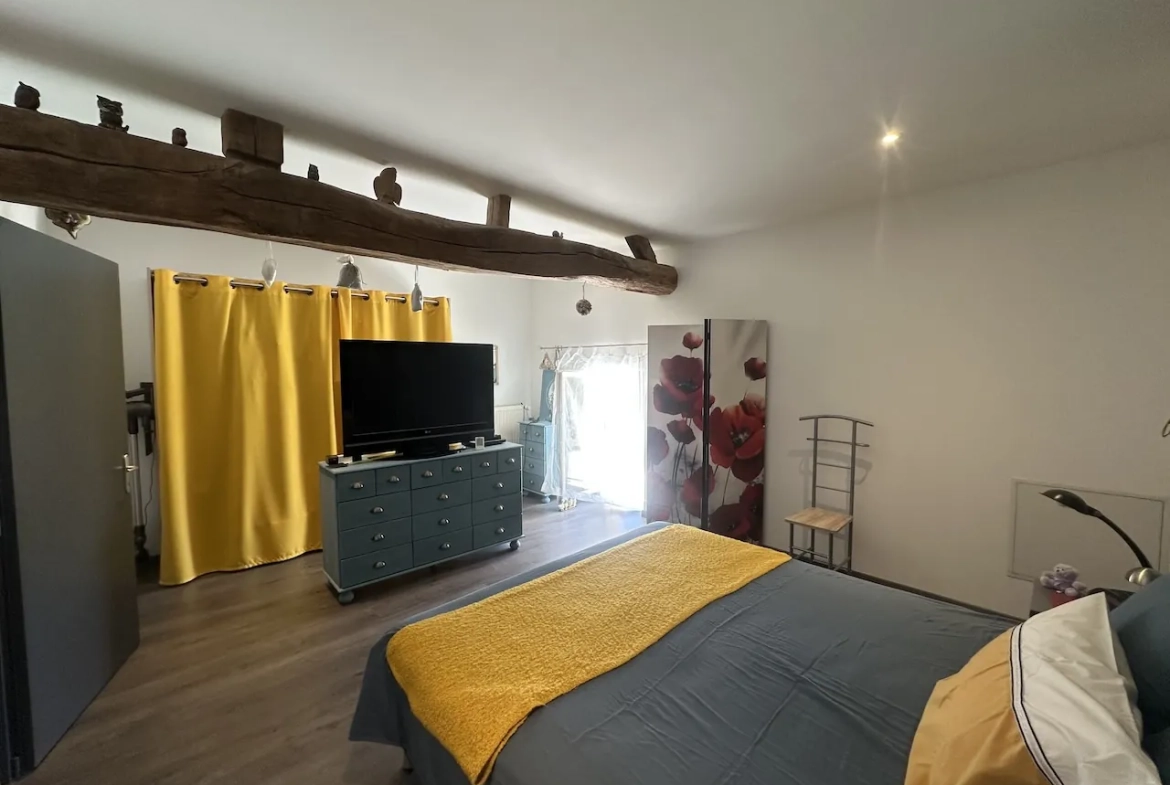 Maison de 107 m² avec piscine à Artaix en vente - Résidence confortable 