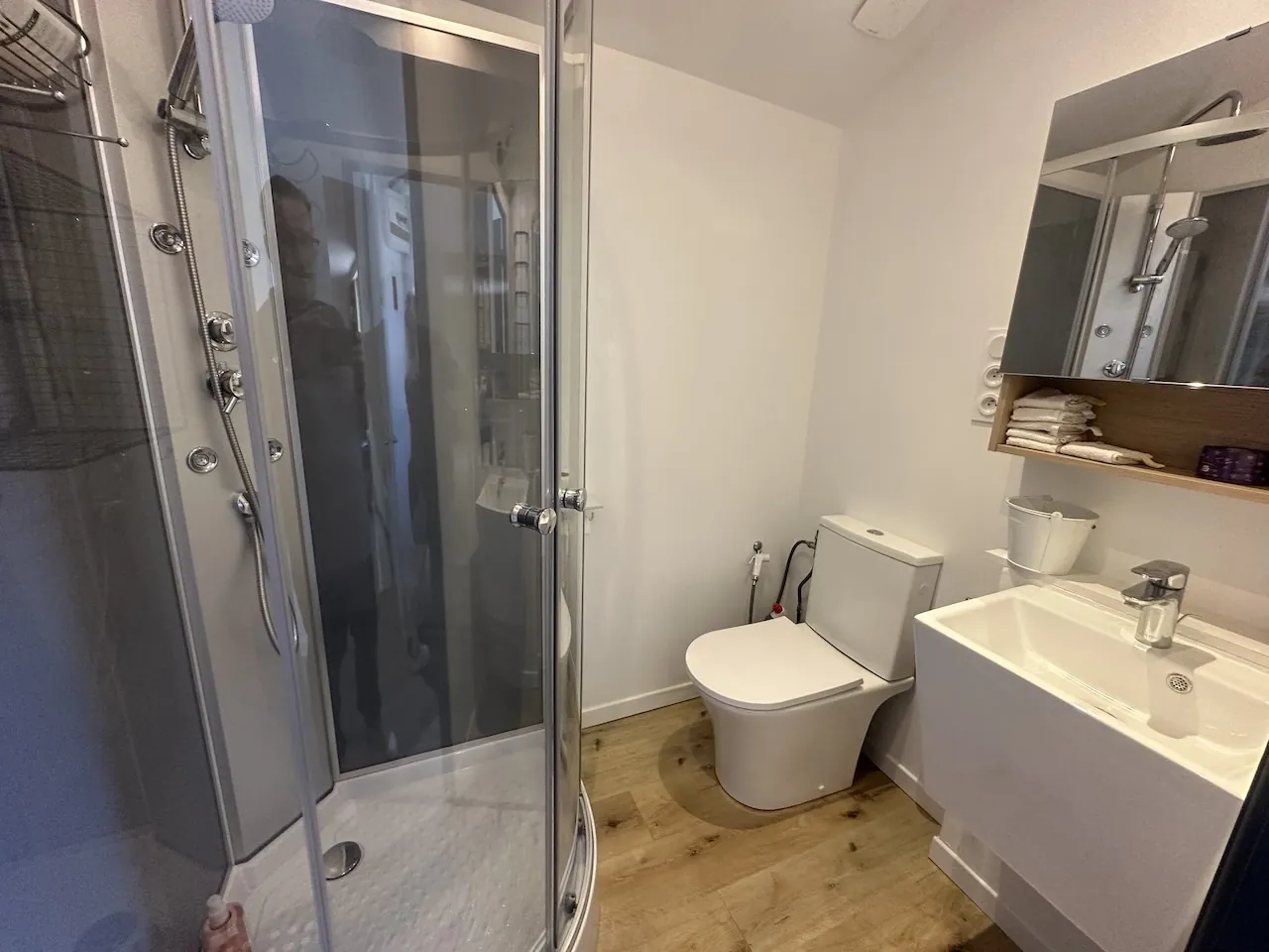 Maison de 107 m² avec piscine à Artaix en vente - Résidence confortable 