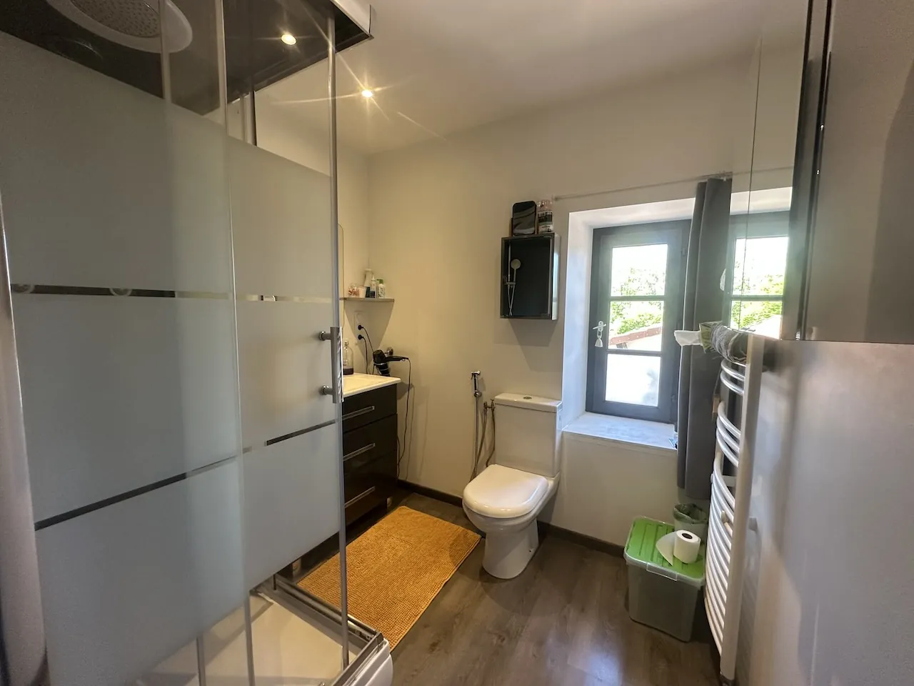 Maison de 107 m² avec piscine à Artaix en vente - Résidence confortable 
