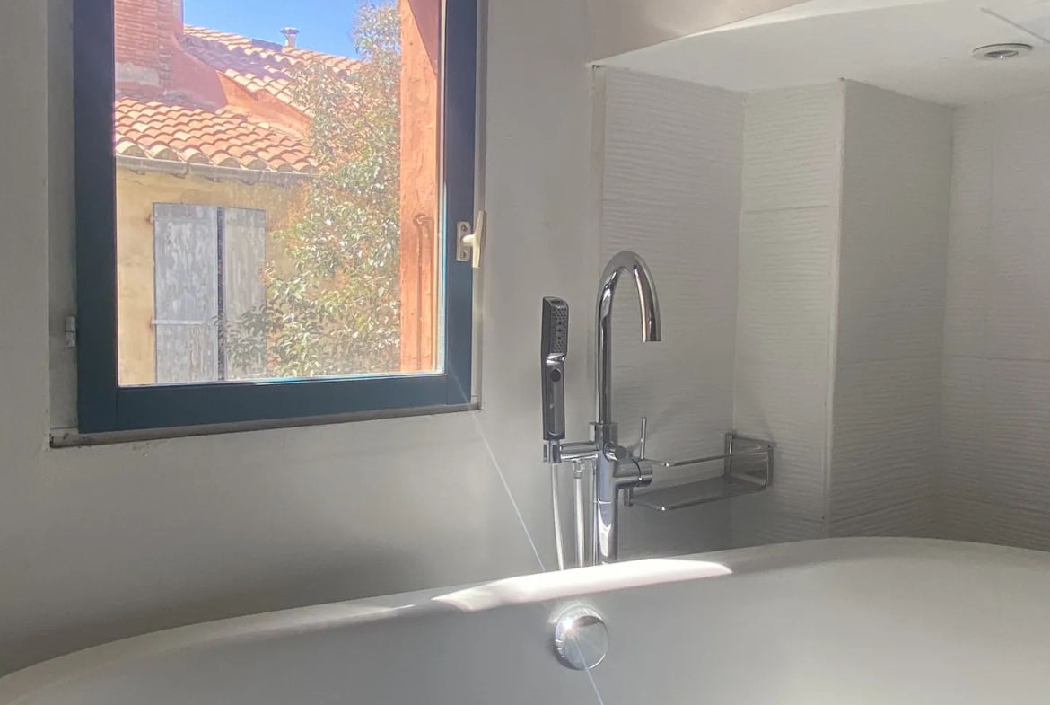 Appartement T3 à vendre au centre-ville de Perpignan, 64 m² avec terrasse et proximité des commerces 