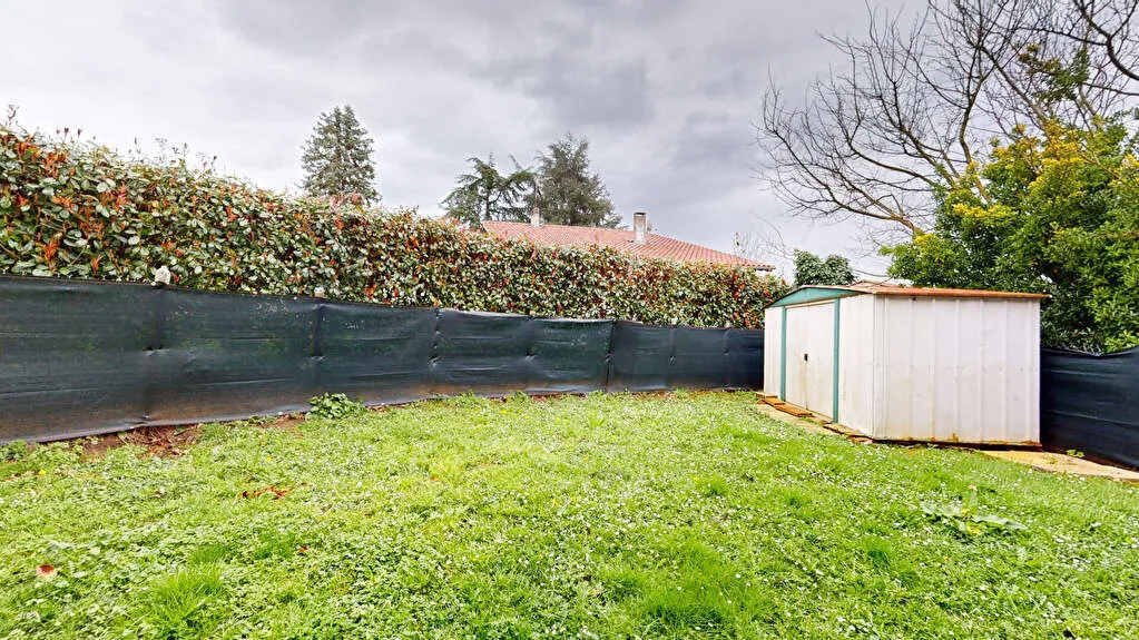 Charmante maison de village du XVIIe siècle à Hasparren avec jardin privatif 