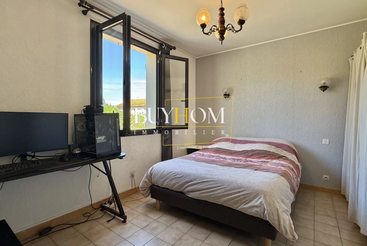 Superbe maison de 137 m² à Cavaillon avec garage et jardin exposé sud 