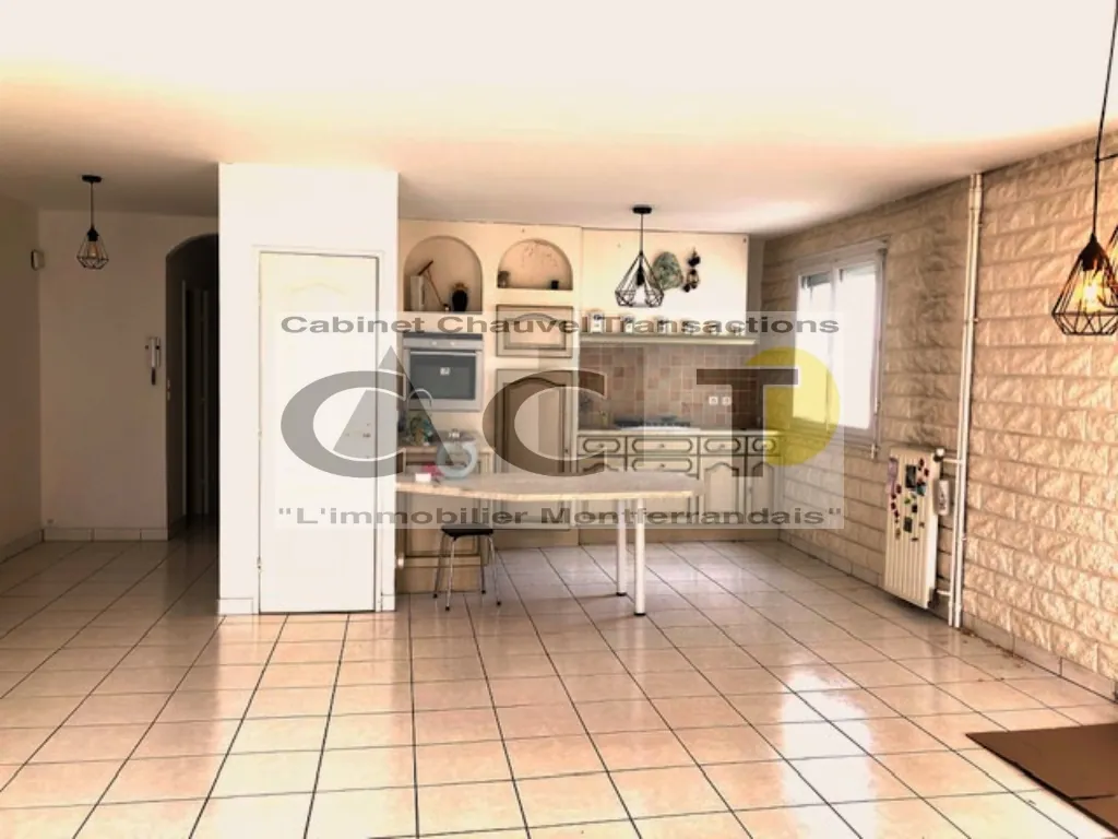 Achat d'un appartement lumineux de 76,88 m² à Clermont-Ferrand avec balcon et parking 