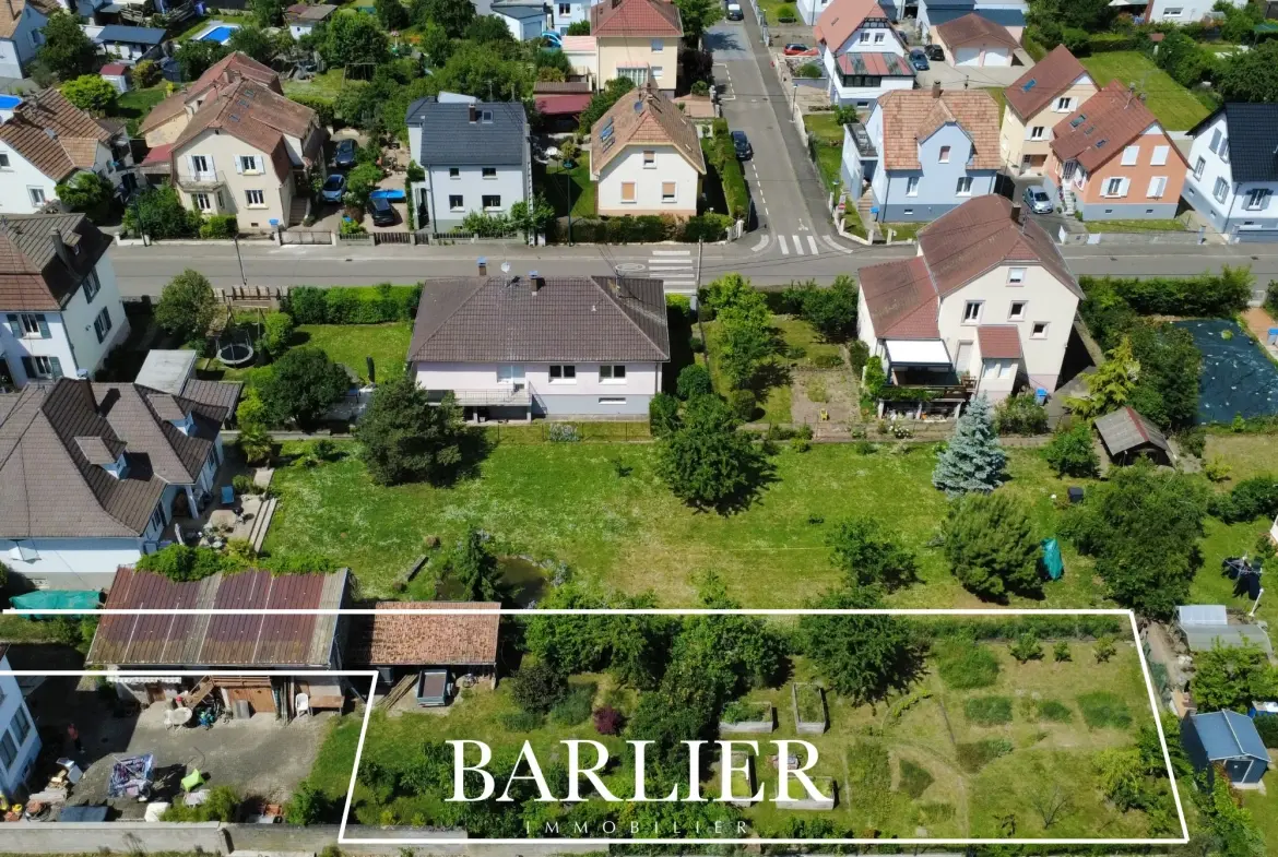Terrains à vendre à Geispolsheim Gare : terrain constructible en retrait de la rue 