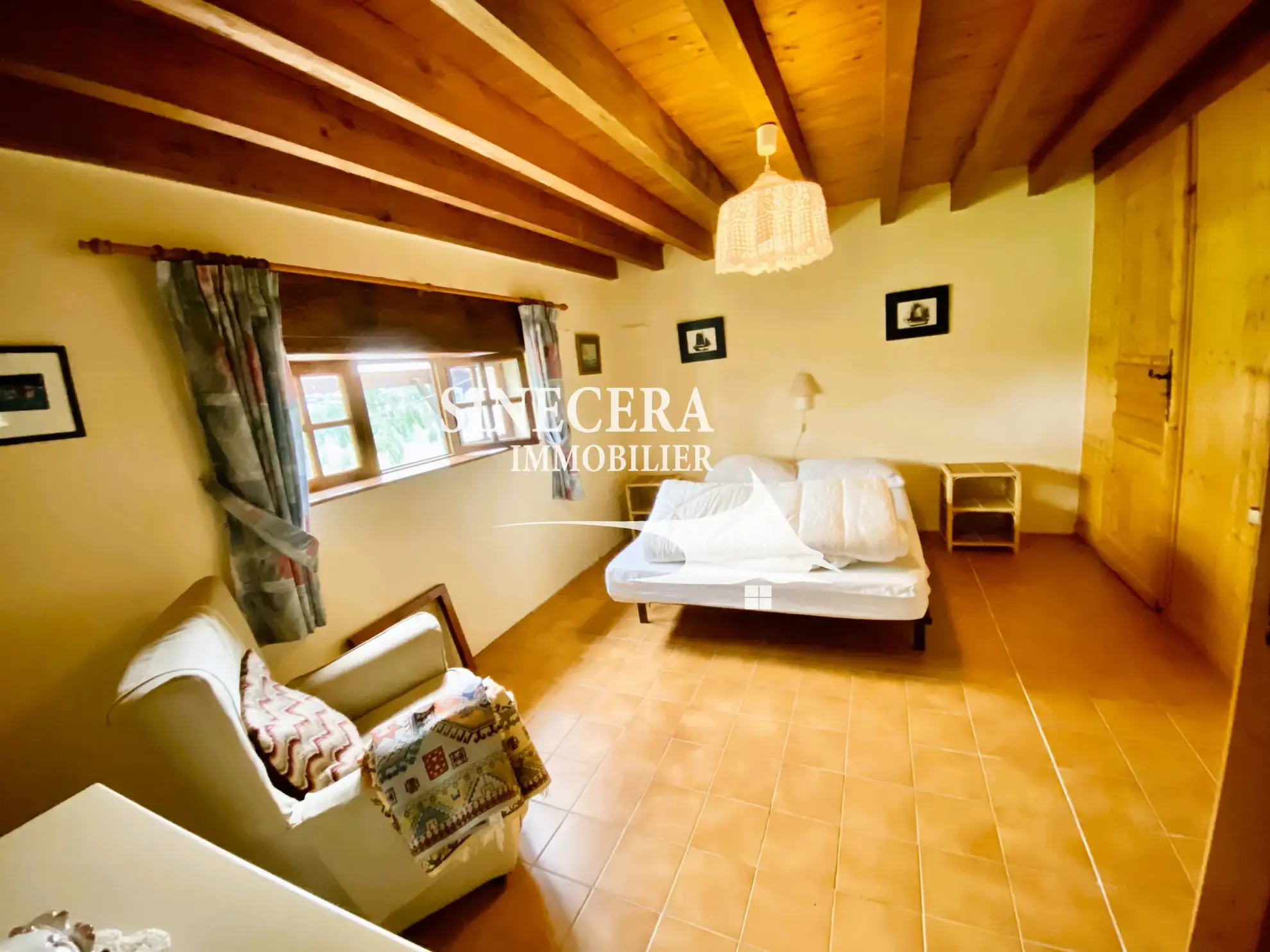 Maison de campagne de 110 m² à Thénac près de Sigoulès, vue vignobles 