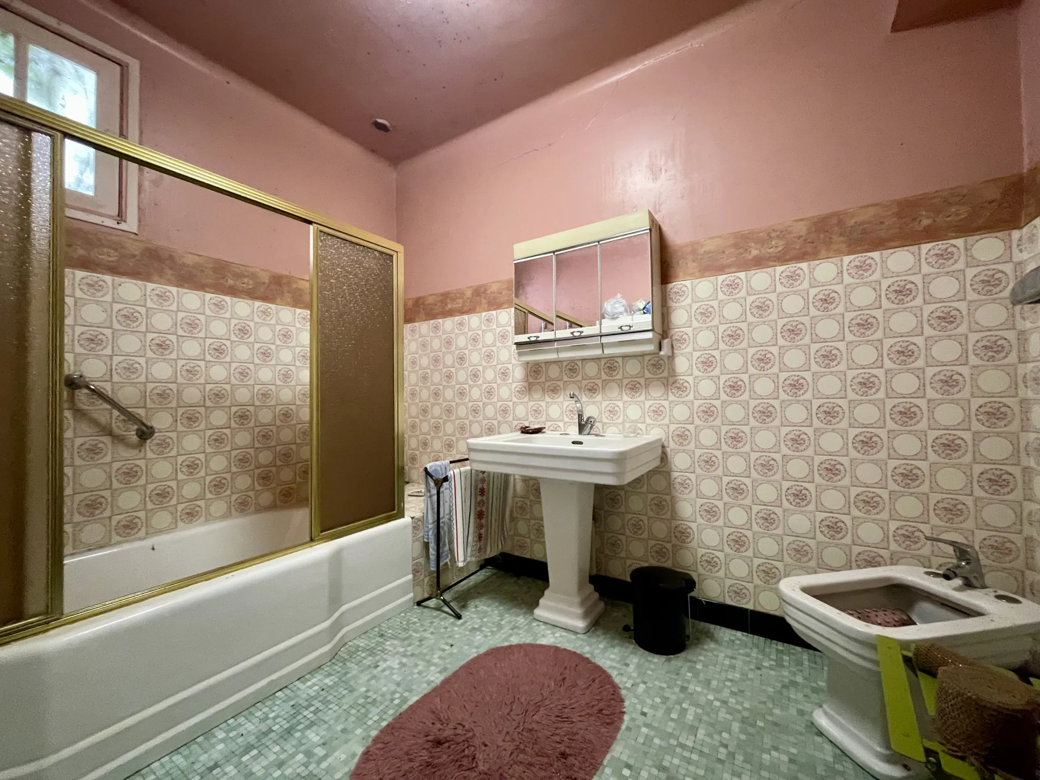 Maison à vendre à Ansost avec grand parc et potentiel de rénovation près de Vic-en-Bigorre 