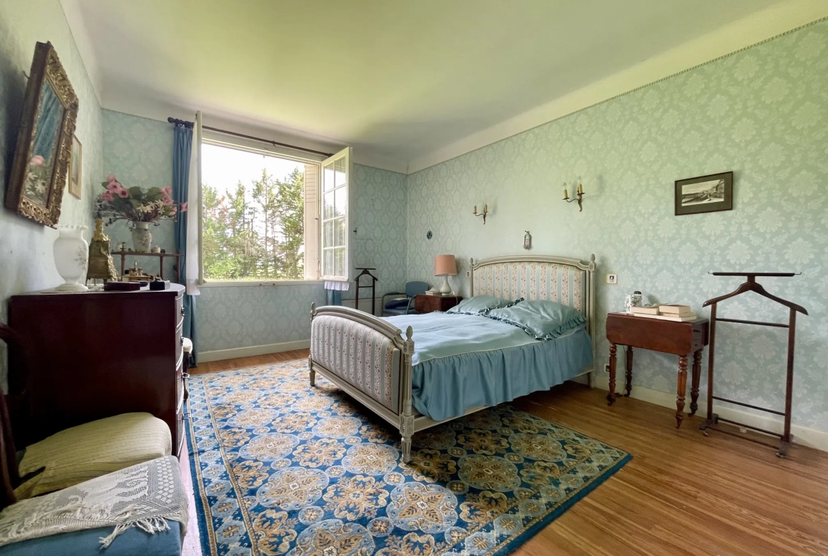 Maison à vendre à Ansost avec grand parc et potentiel de rénovation près de Vic-en-Bigorre 