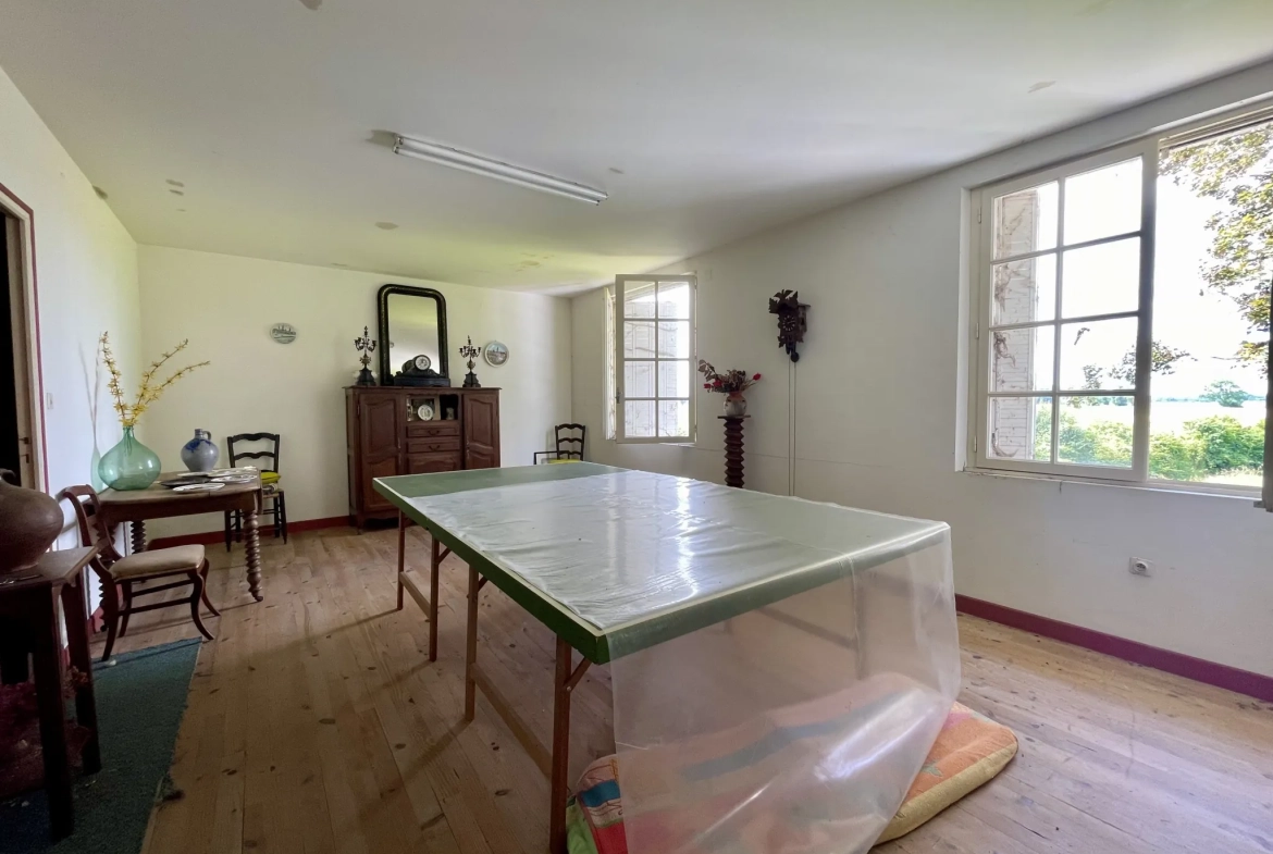 Maison à vendre à Ansost avec grand parc et potentiel de rénovation près de Vic-en-Bigorre 