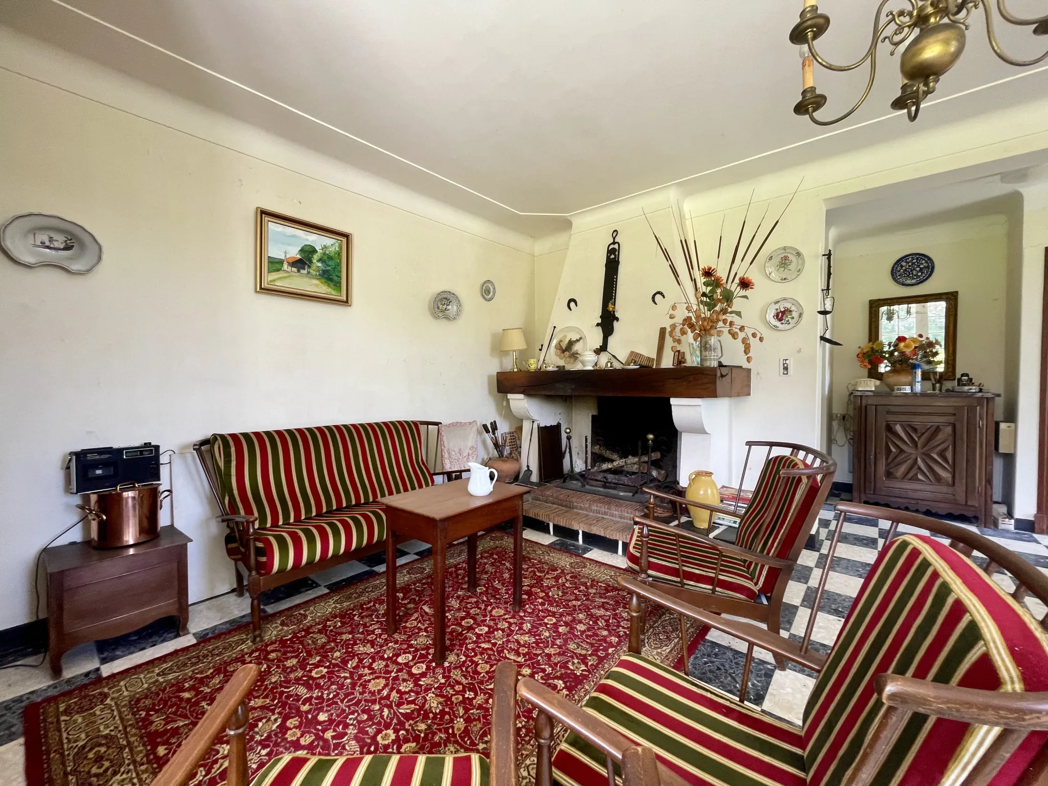 Maison à vendre à Ansost avec grand parc et potentiel de rénovation près de Vic-en-Bigorre 
