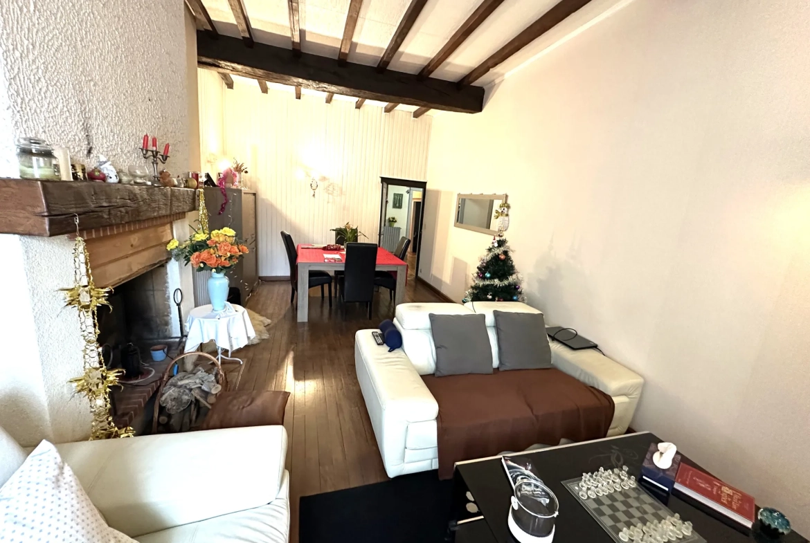 Maison à vendre avec 4 chambres à Seyches - Opportunité rare 