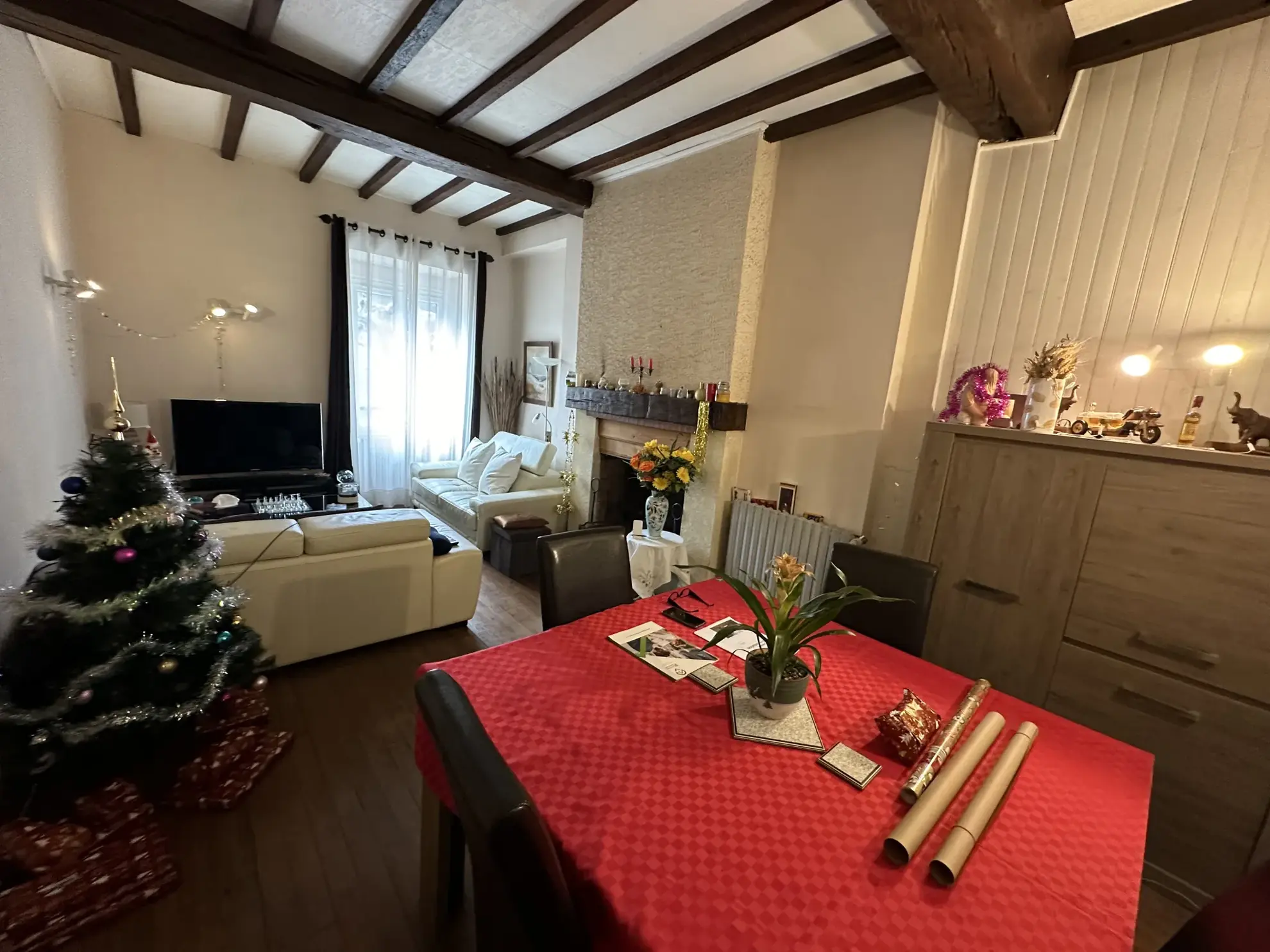 Maison à vendre avec 4 chambres à Seyches - Opportunité rare 