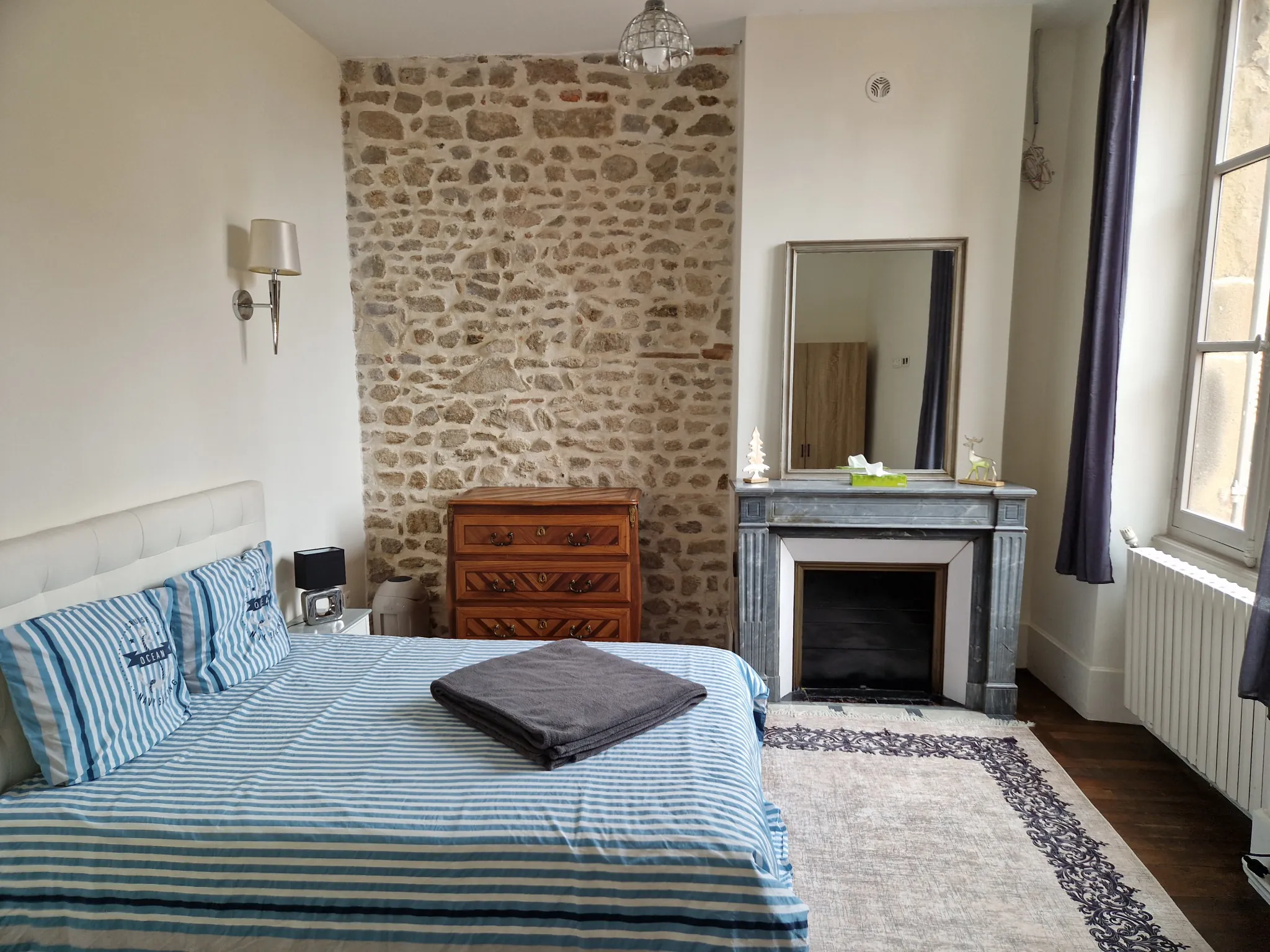 Magnifique appartement duplex au cœur historique d'Autun - 5 chambres, cave, prix 229 000 EUR 