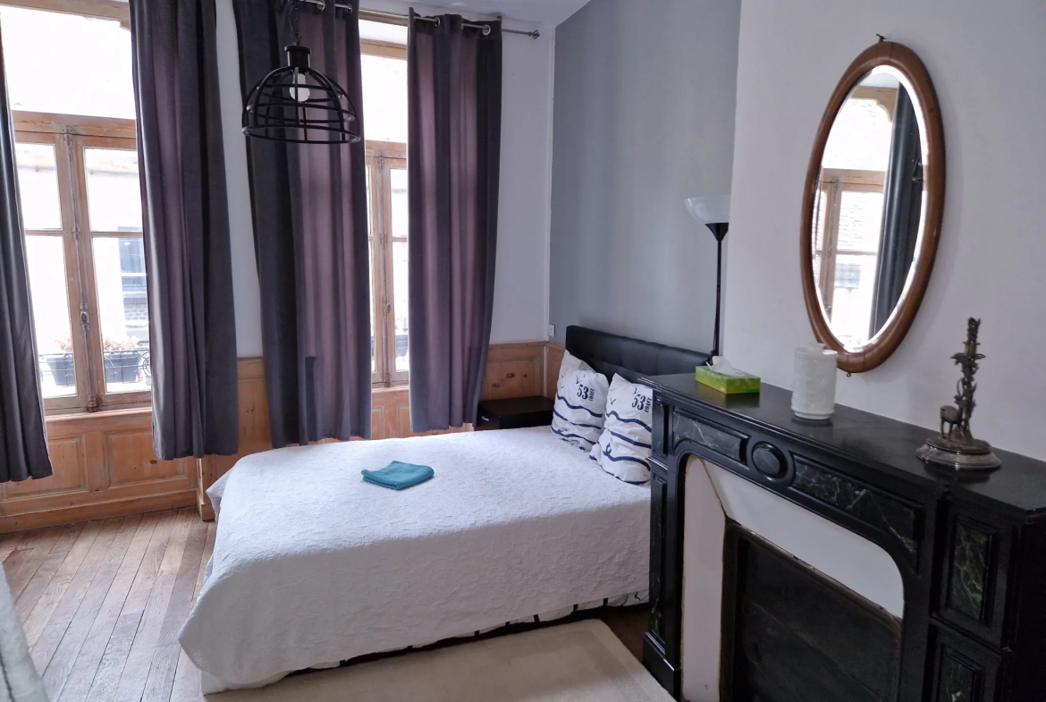 Magnifique appartement duplex au cœur historique d'Autun - 5 chambres, cave, prix 229 000 EUR 
