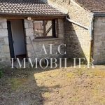 Maison à vendre à Alençon de 24,45 m² avec garage et grand terrain
