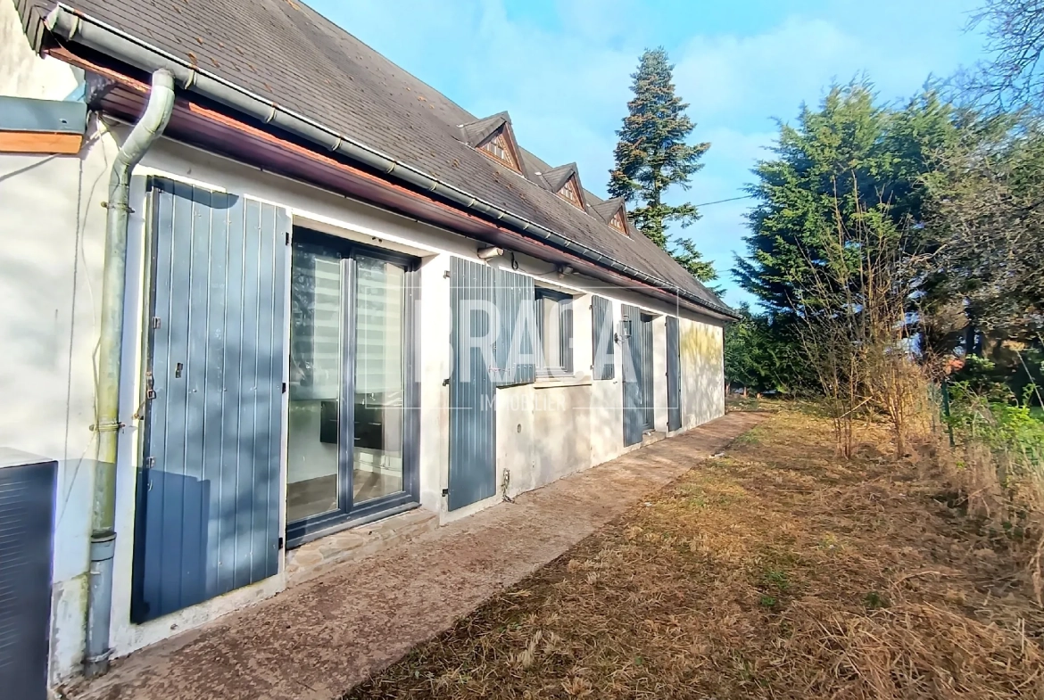 Maison de plain-pied rénovée de 133m² à Longfossé avec 3 chambres 