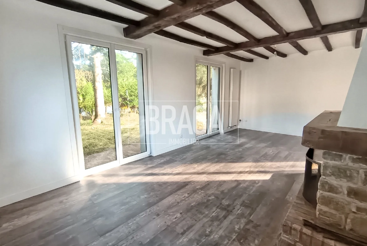 Maison de plain-pied rénovée de 133m² à Longfossé avec 3 chambres 