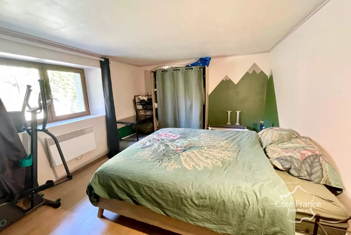 Superbe maison de 2 chambres avec grand jardin à proximité d'Auxerre 