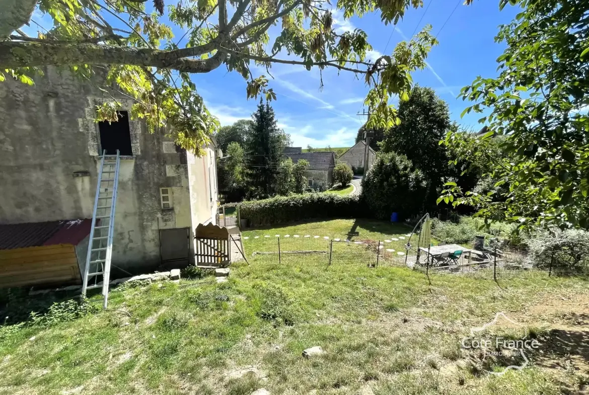 Superbe maison de 2 chambres avec grand jardin à proximité d'Auxerre 
