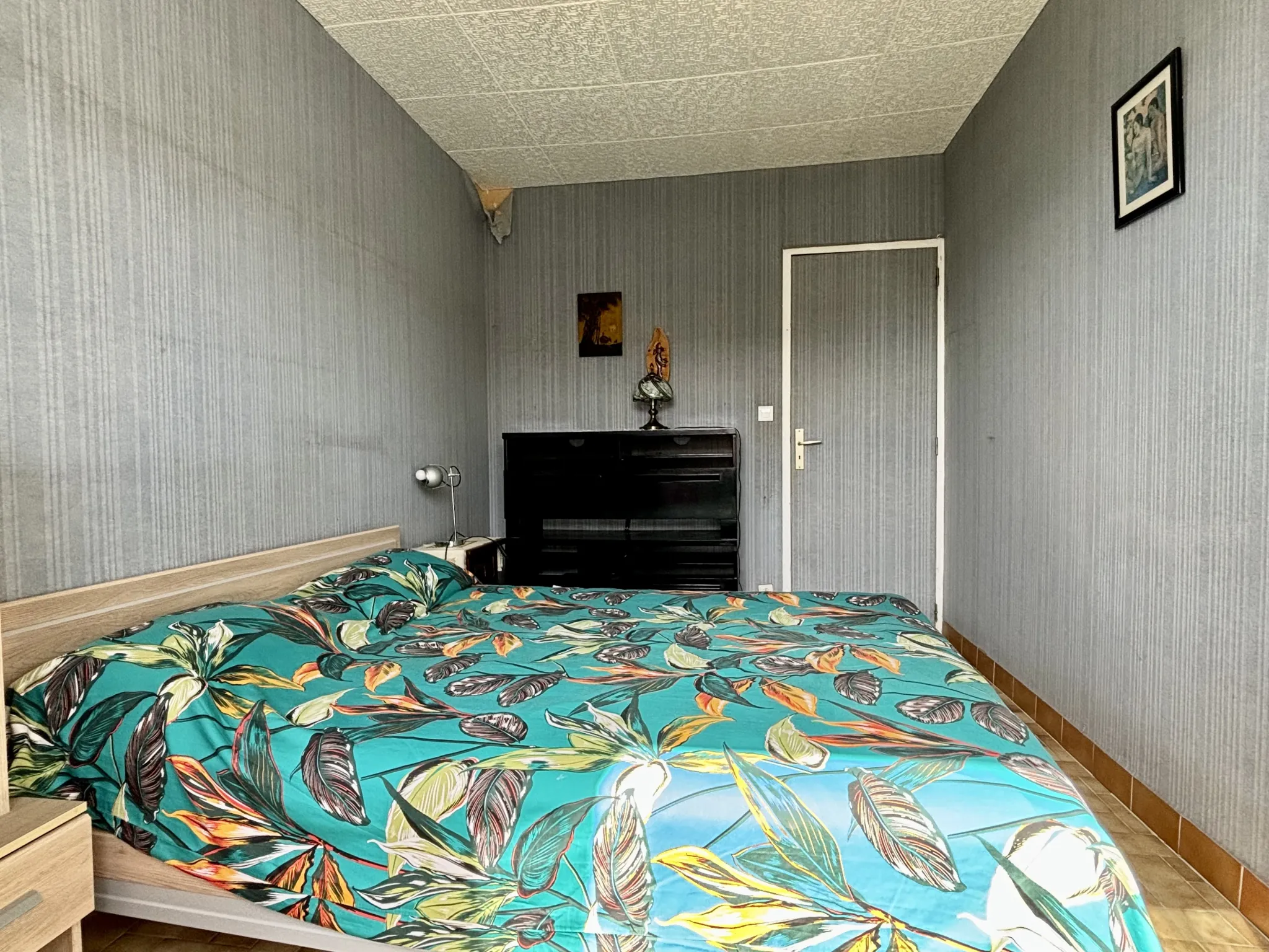 Maison de plain-pied à Pomérols avec garage, atelier et terrain clos de 404 m² 