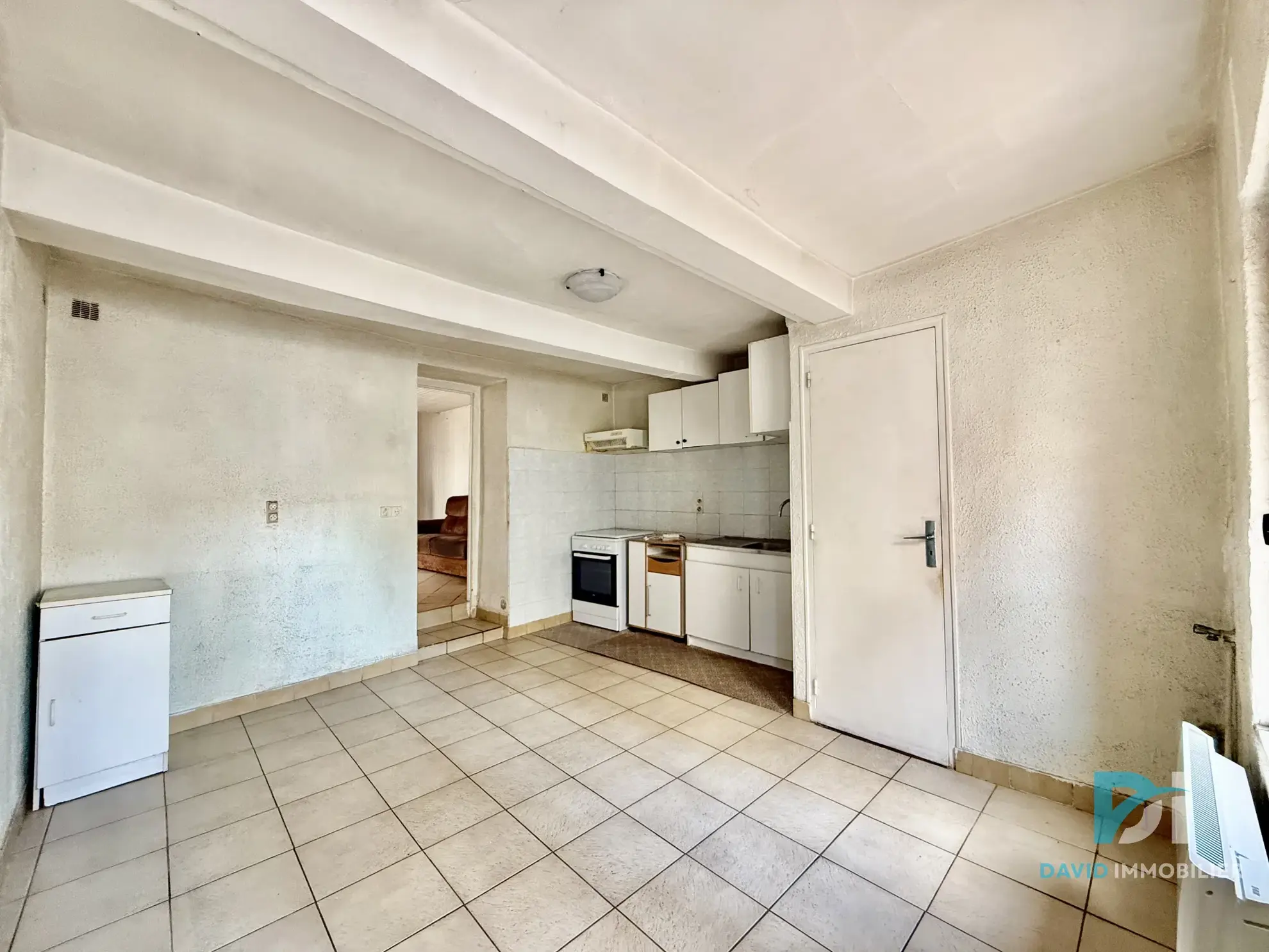 Maison de village lumineuse avec garage à Florensac - 86 m² 