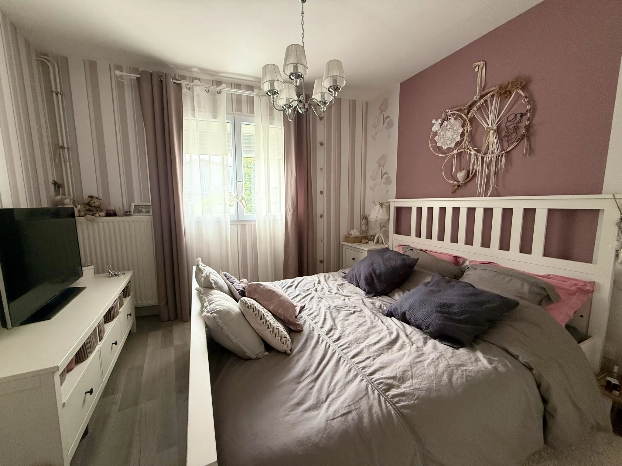 Maison chaleureuse de 99m² avec jardin à Troyes proche du centre-ville 