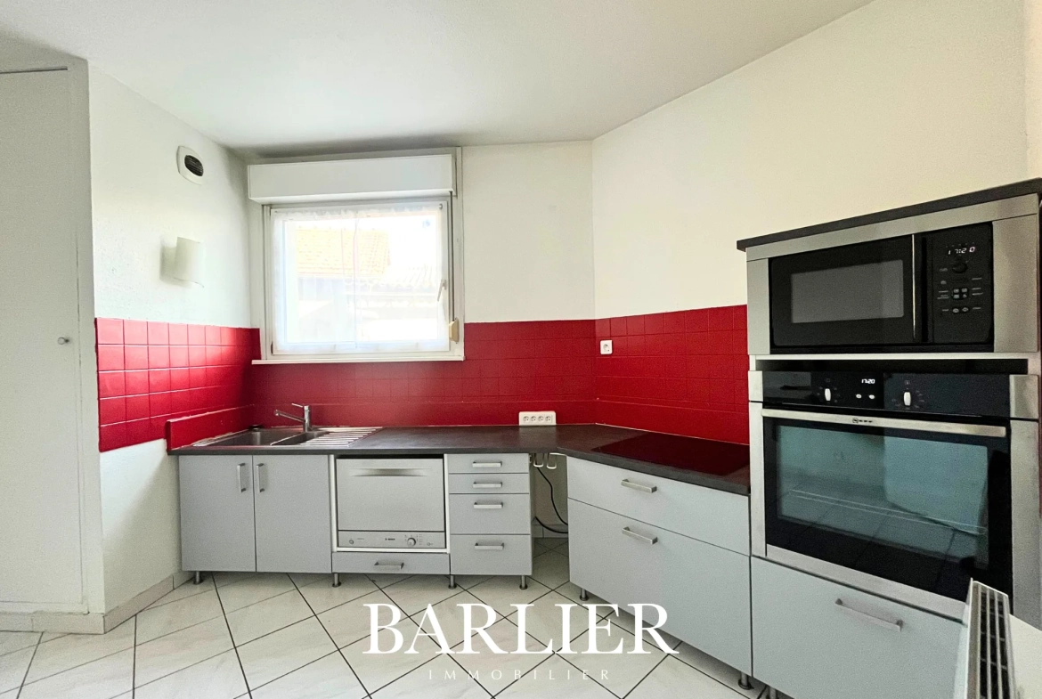 Appartement 3 pièces à Ostwald de 63,75 m² avec balcon et garage 