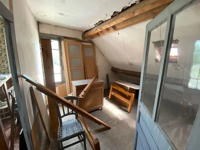 A vendre maison de ville mitoyenne de 180 m² à Le Donjon 