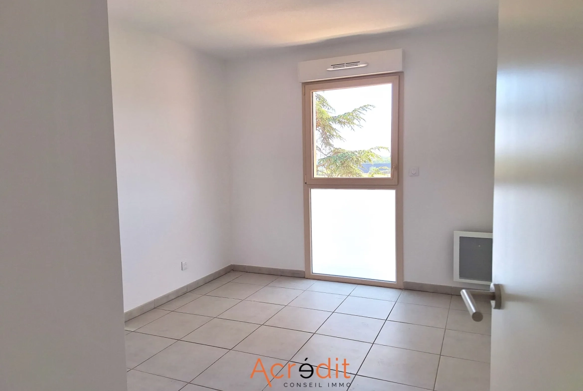 Appartement T3 moderne avec terrasse, parking à Boujan-sur-Libron 