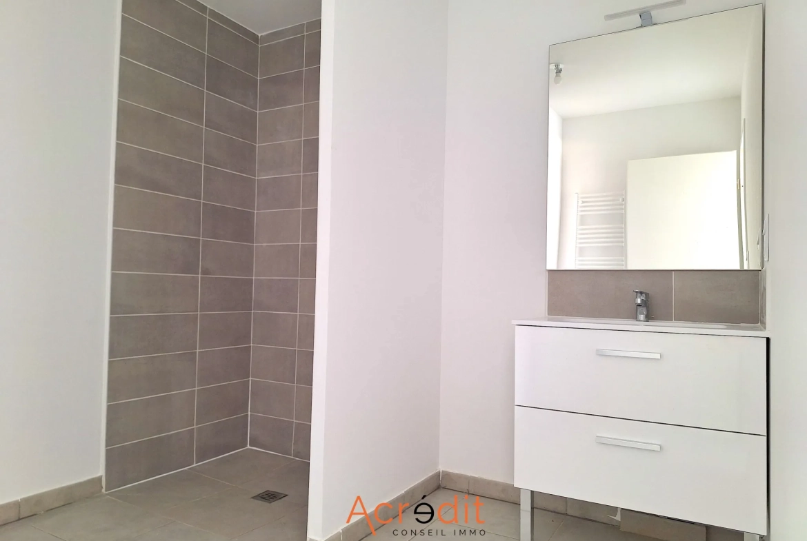 Appartement T3 moderne avec terrasse, parking à Boujan-sur-Libron 