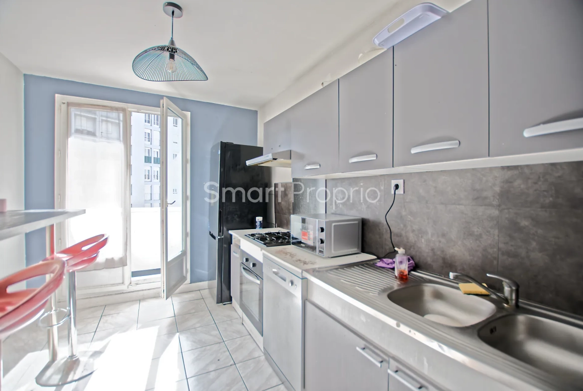 Investissez dans un appartement T4 à Saint Brieuc avec rentabilité de 7,5 % 