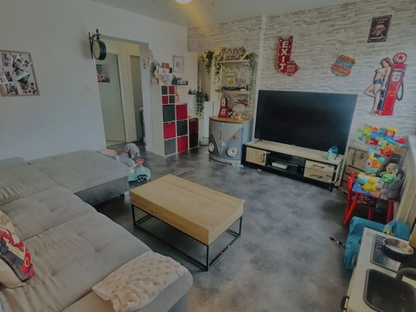 Appartement F3 avec cave et garage à Wittenheim - Dernier étage