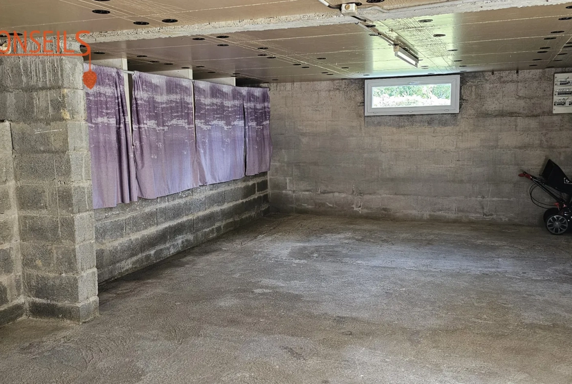 Maison 3 chambres avec jardin et garage en vente à Saint Vincent des Landes 