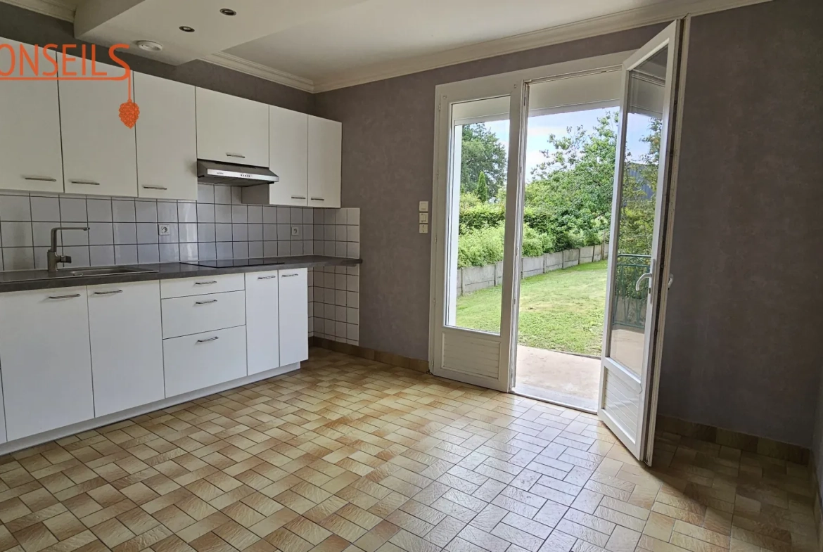 Maison 3 chambres avec jardin et garage en vente à Saint Vincent des Landes 