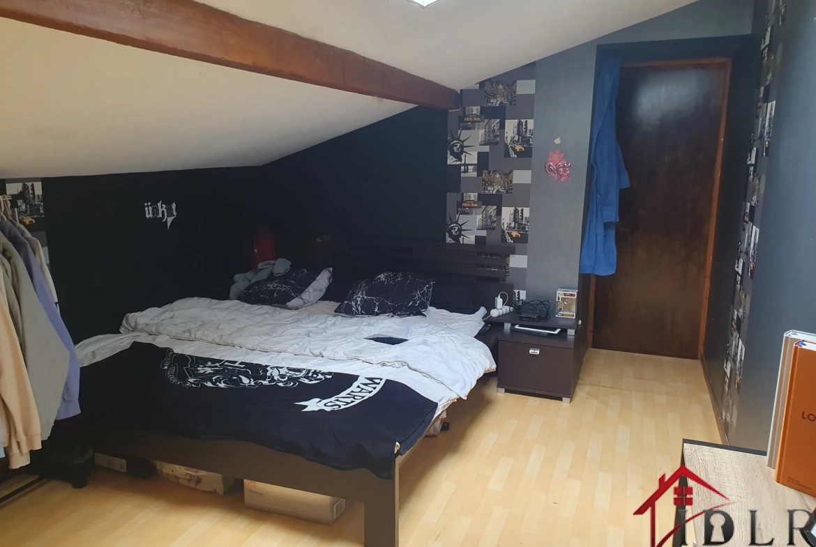 Maison de village à Saint-Dizier de 101 m² avec garage et locataire en place 