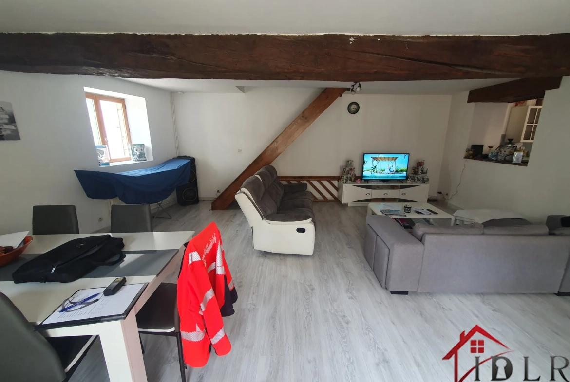 Maison de village à Saint-Dizier de 101 m² avec garage et locataire en place 