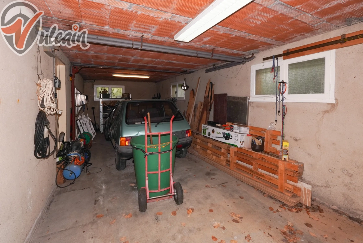 Maison à Vertaizon de 130 m² avec terrain de 887 m² à rénover 