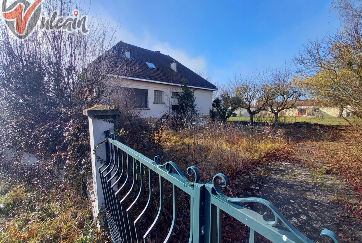 Maison à Vertaizon de 130 m² avec terrain de 887 m² à rénover 