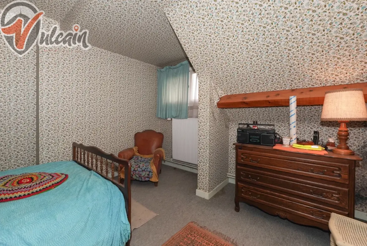 Maison à Vertaizon de 130 m² avec terrain de 887 m² à rénover 