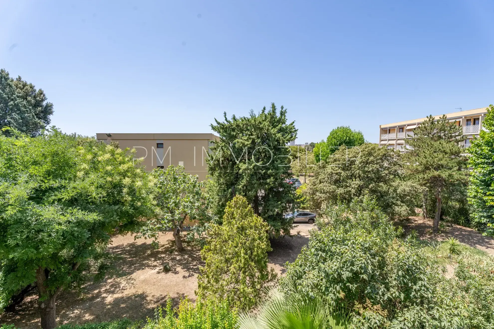 Appartement 3 pièces avec balcon et parking à Marseille - La Fourragère 