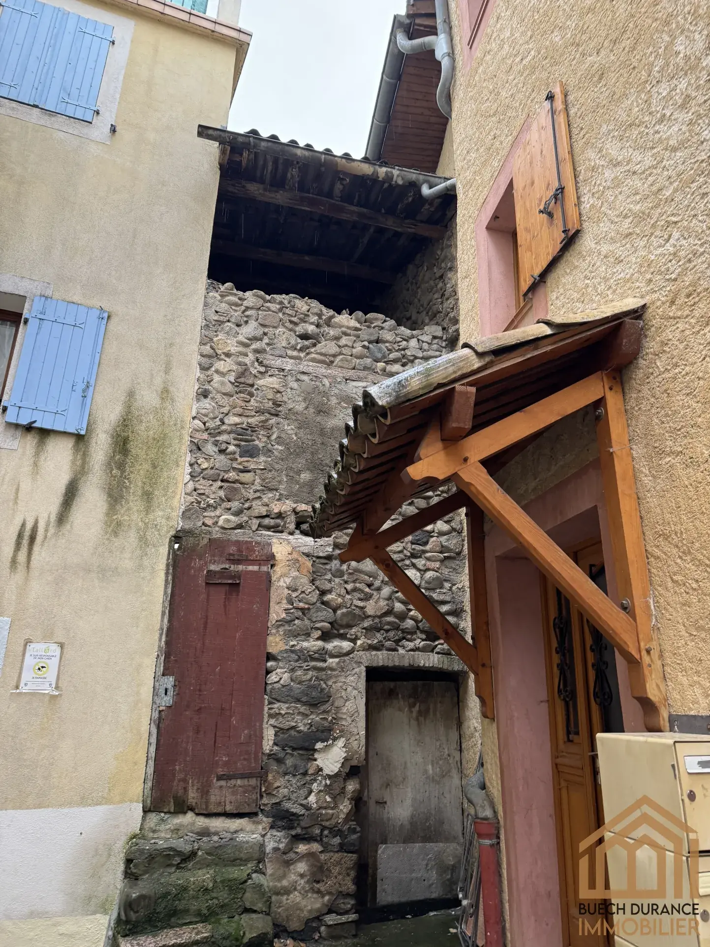 Maison de village à rénover à Tallard, 26 m², potentiel d'aménagement 