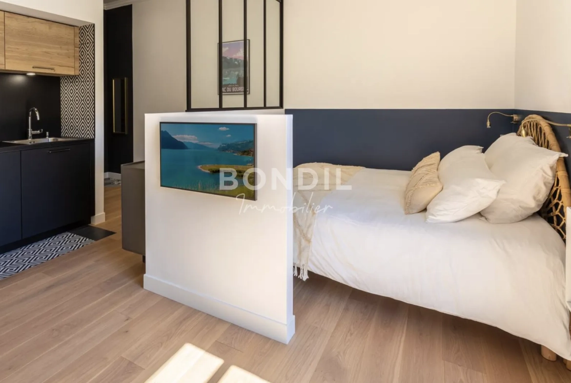 Appartement T1 avec terrasse et parking à Eguilles, proximité Aix-en-Provence 