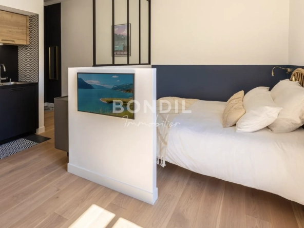 Appartement T1 avec terrasse et parking à Eguilles, proximité Aix-en-Provence 